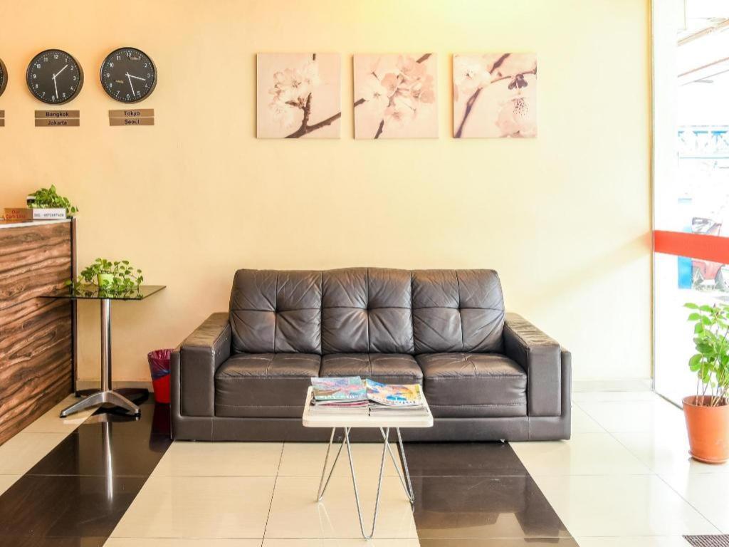 Parc Hotel Pelangi Damansara Петалинг-Джая Экстерьер фото