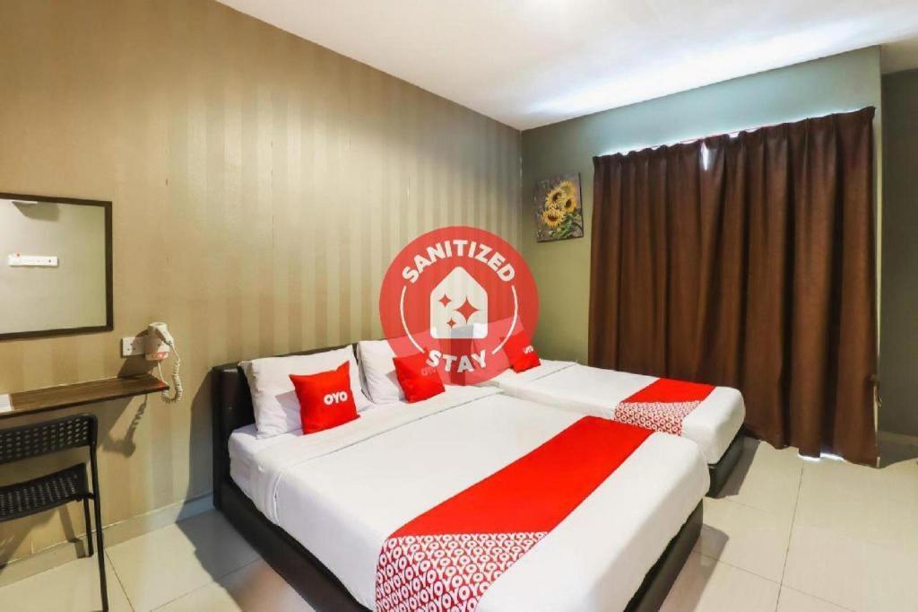 Parc Hotel Pelangi Damansara Петалинг-Джая Экстерьер фото