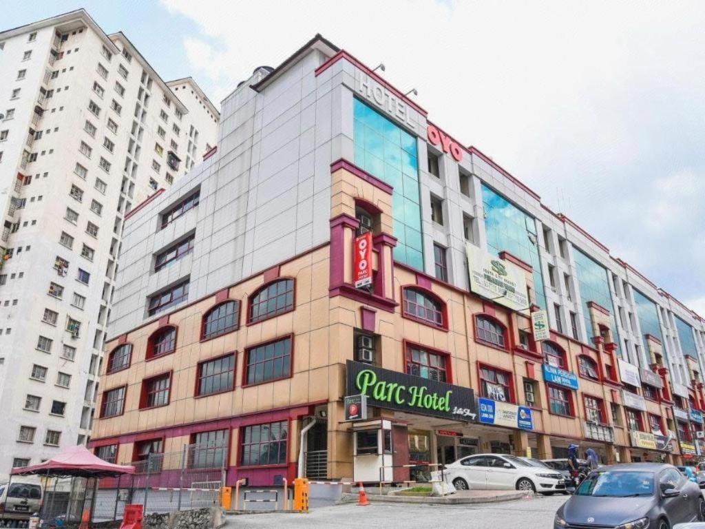 Parc Hotel Pelangi Damansara Петалинг-Джая Экстерьер фото